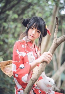 贴身校花之君临天夏