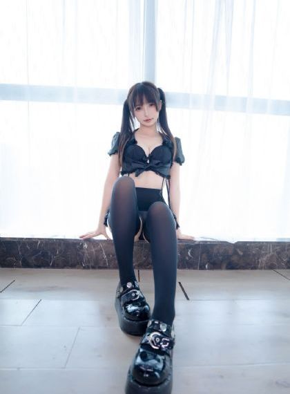 女人双腿扒开让男人桶