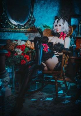 蜜桃成熟4